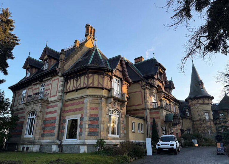 Review: Villa Rothschild Koenigstein, Marriott Autograph Collection (Cute!)