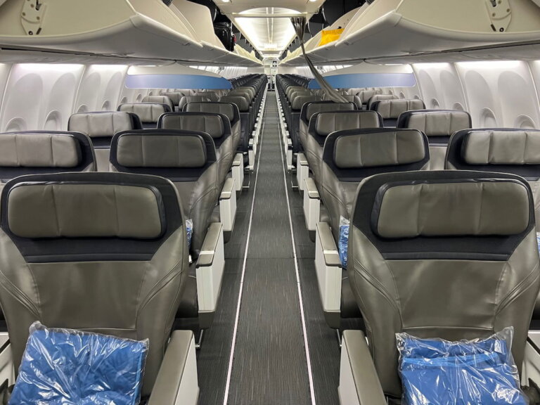 Alaska Hiring Manager To Teach Flight Attendants How To Pitch Credit Cards