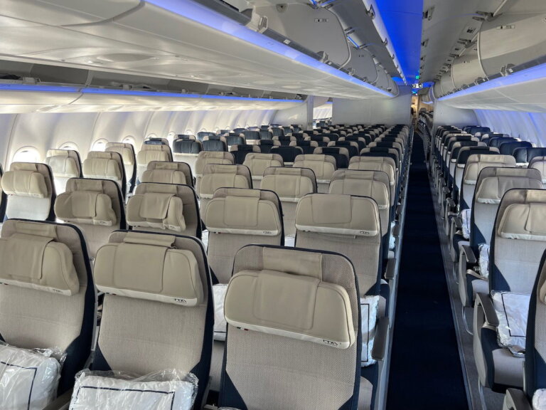 aeroLOPA & SeatMaps: The Best Websites For Airplane Seat Maps