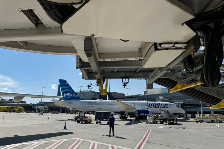 JetBlue adds a new Midwest route from New York