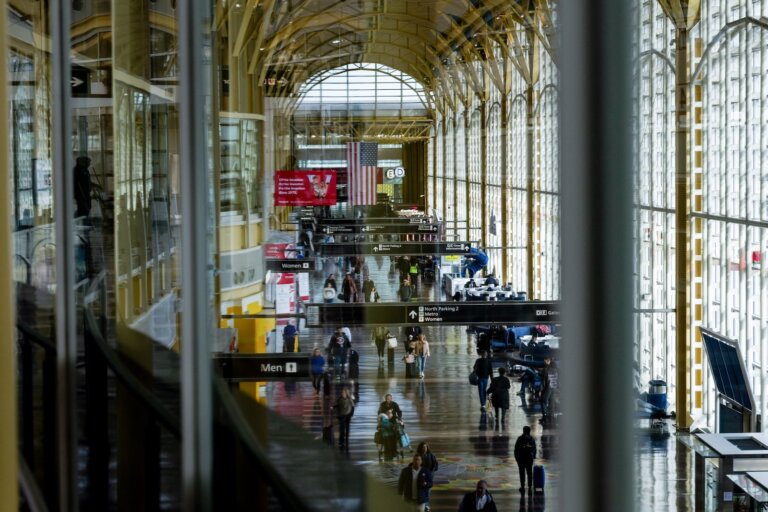 American announces Admirals Club upgrade at DCA