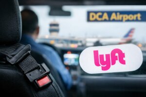 My Back Seat Belt Didnt Work in a Lyft From DCA — Lyft Took the Report And Still Charged Full Price [Roundup]