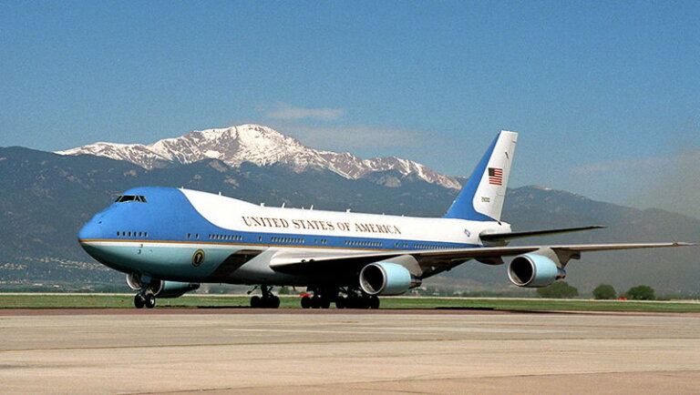 Air Force One Diverts Over Electrical Issue, Trump Downgraded To 757