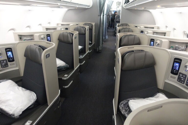 Buy Up To American AAdvantage Elite Status For 2026: Offers Now Live