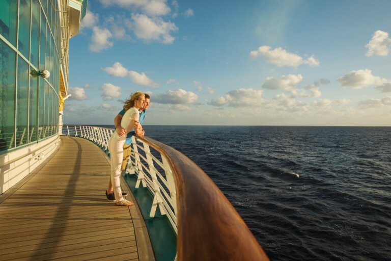 Why is it better to book a cruise through a travel agent?