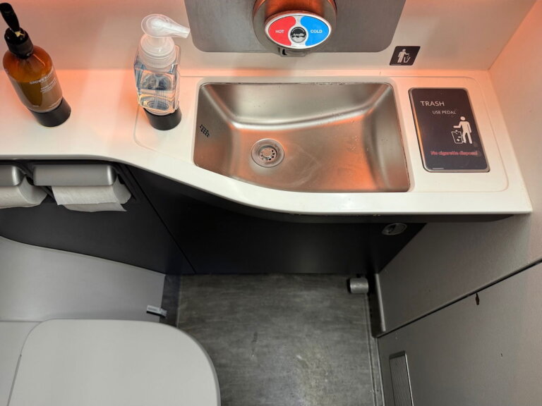 How Disgusting Is The Water In Airplane Tanks? Do We Even Want To Know?