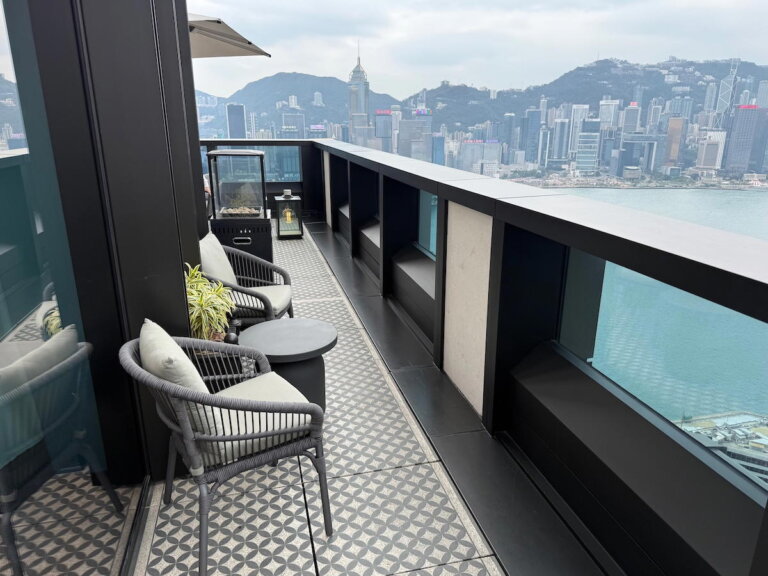 Rosewood Hong Kong Manor Club: The World's Best Hotel Club Lounge?