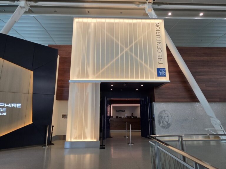 Amex Business Platinum Has A 200,000 Point Offer — And Credits More Than Cover The Card's Fee