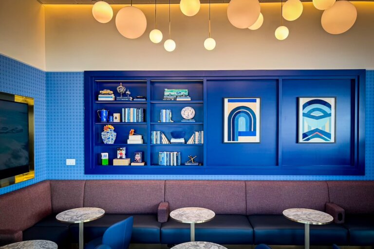 JetBlue launches day passes for New York's JFK lounge