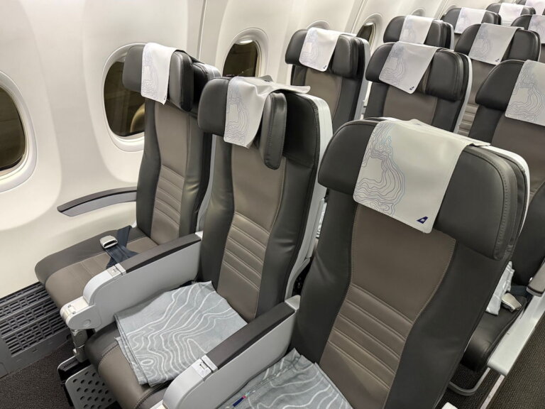 Book Aisle & Window Seat, Hope For Empty Middle: Smart, Rude, Or Both?