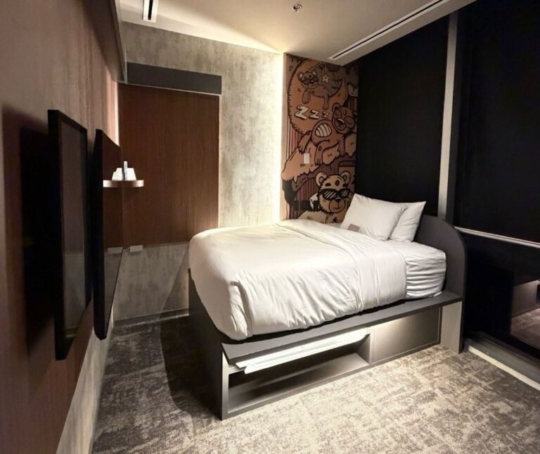 Miami Airport Wait N’ Rest Airside In-Terminal Sleep Pods Now Open