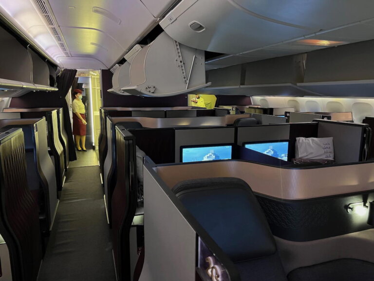 Airplane Double Bed Etiquette: Same Sex Couple In Qatar Airways Qsuites?