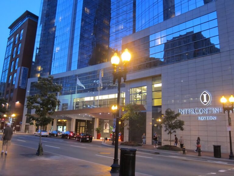 Ends Soon: 175,000 Point IHG Offer — The Best Bonus I’ve Seen On This Card