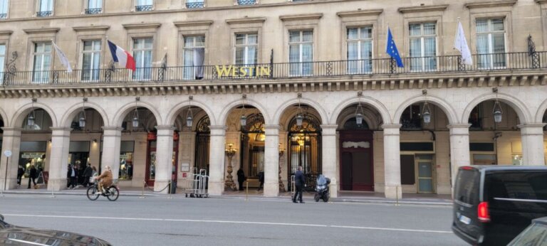 Last Chance: 5 Free Marriott Nights From One Card — Up To 50,000 Points Each After $3,000 Spend