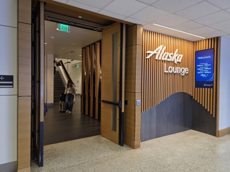 Alaska Lounge Returns To Priority Pass At SFO With A $15 Co-Pay — After Pulling Back Flights There
